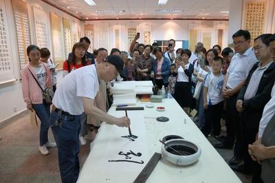高郵·米脂書法藝術(shù)交流展開展，推動文化互動與區(qū)域合作